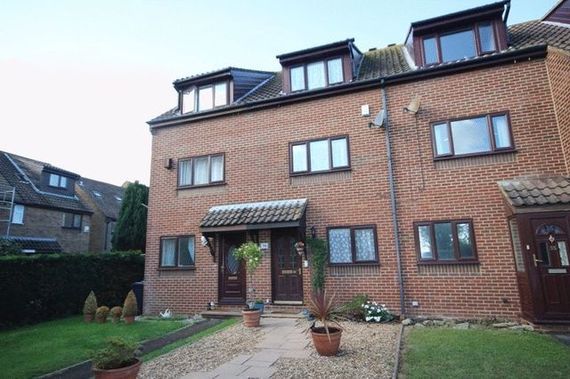 3 bedroom Detached f...